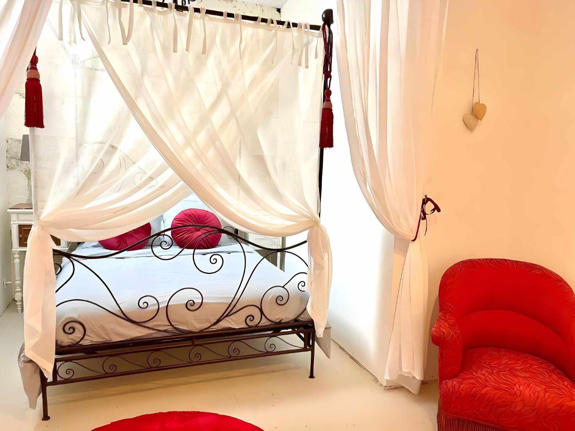 La Maison B - L'Auberge Autonome Au Charme Vintage Бержерак Экстерьер фото